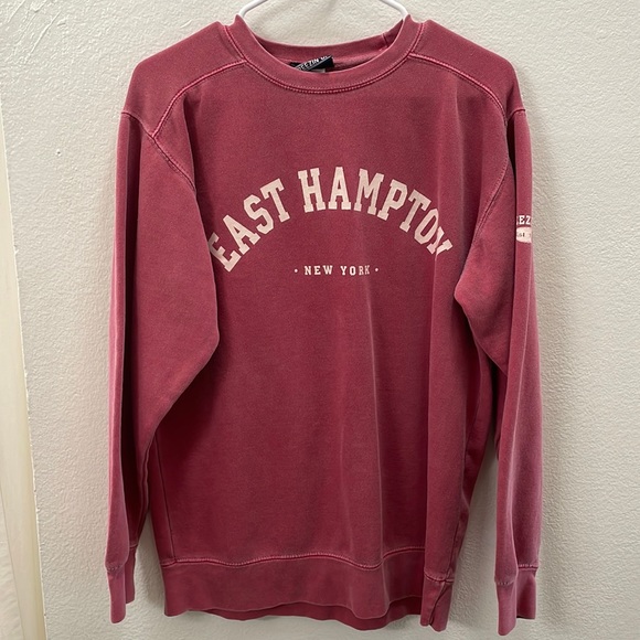 Breezin’ Up Tops - East Hampton crewneck sweater (S)